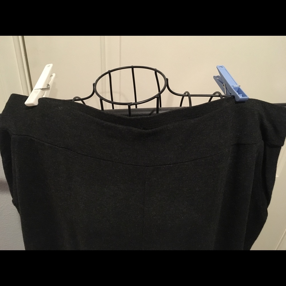 Eileen Fisher relaxed pull on pants - Picture 2 of 7